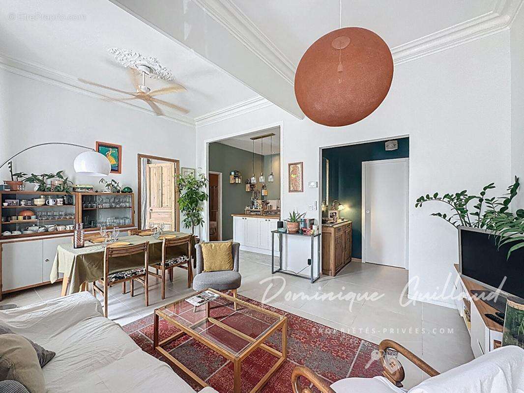 Appartement à NIMES
