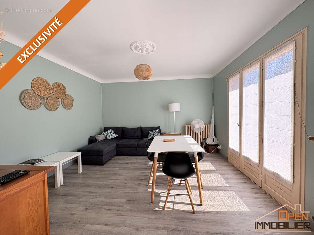 Maison 57 m² à Saint-Julien-De-Lampon  - photo 7