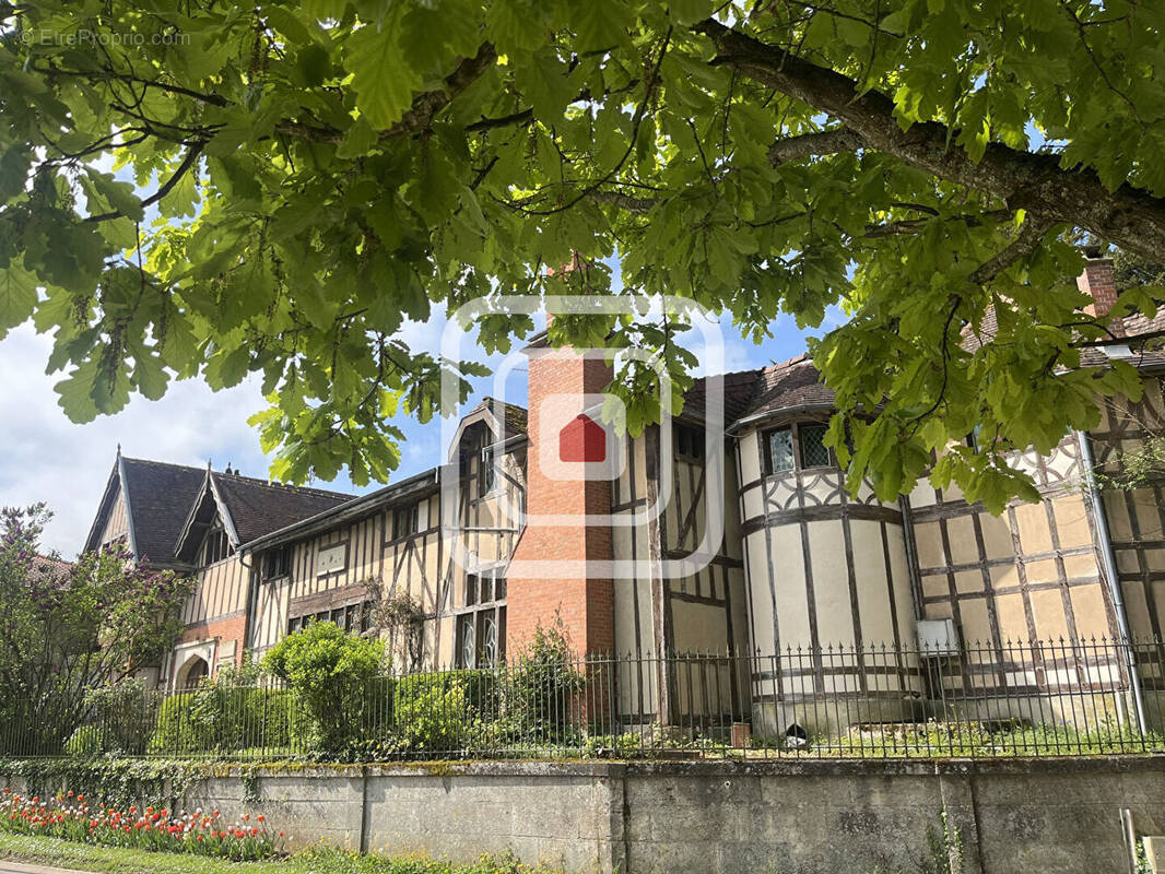 Maison à HAUSSIGNEMONT