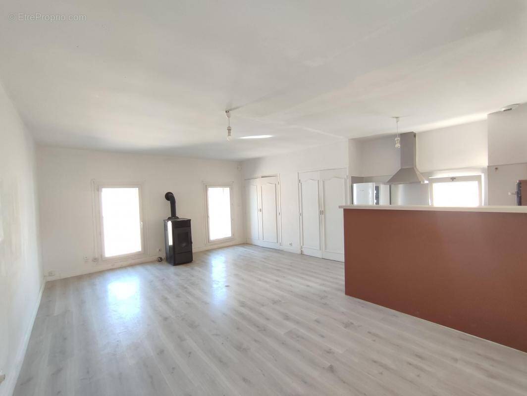 Appartement à PEZENAS