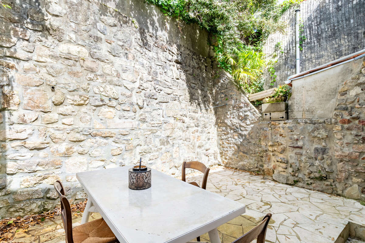 Appartement à CIBOURE