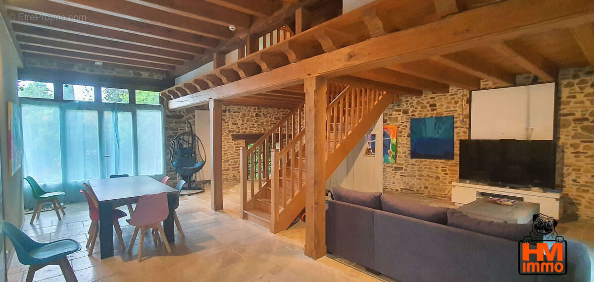 Maison à JUMILHAC-LE-GRAND