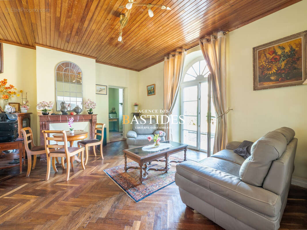 Maison à SALLEBOEUF