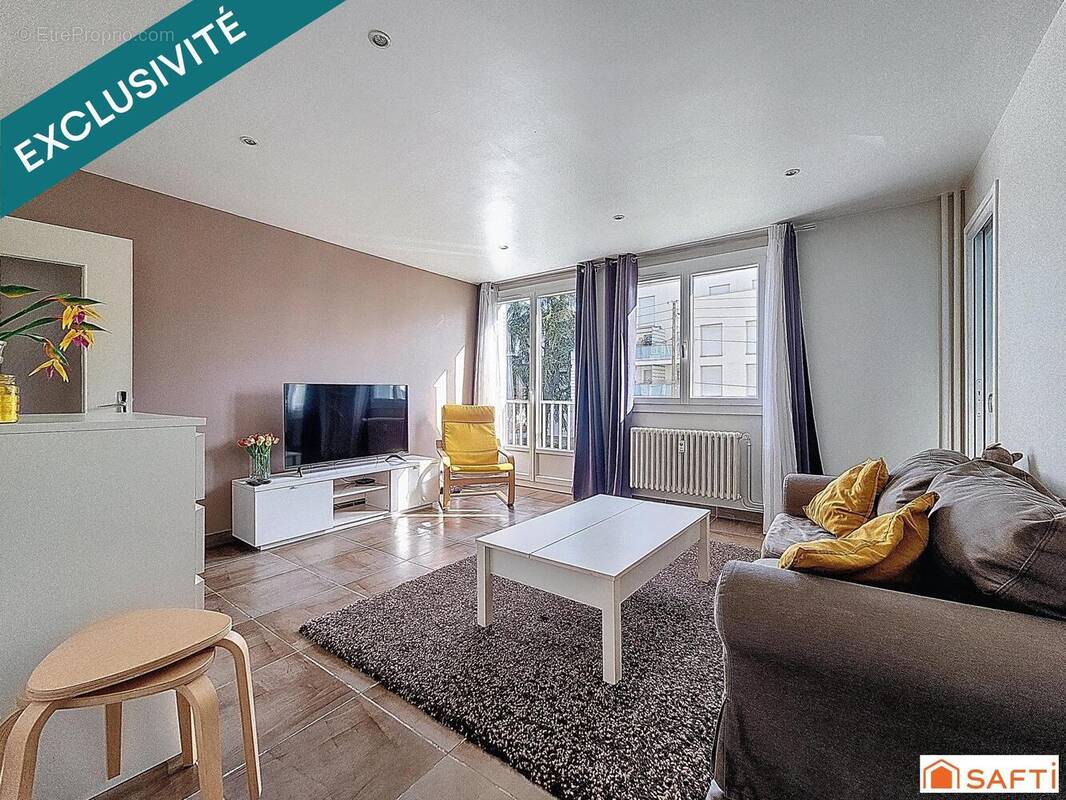 Photo 1 - Appartement à VAULX-EN-VELIN