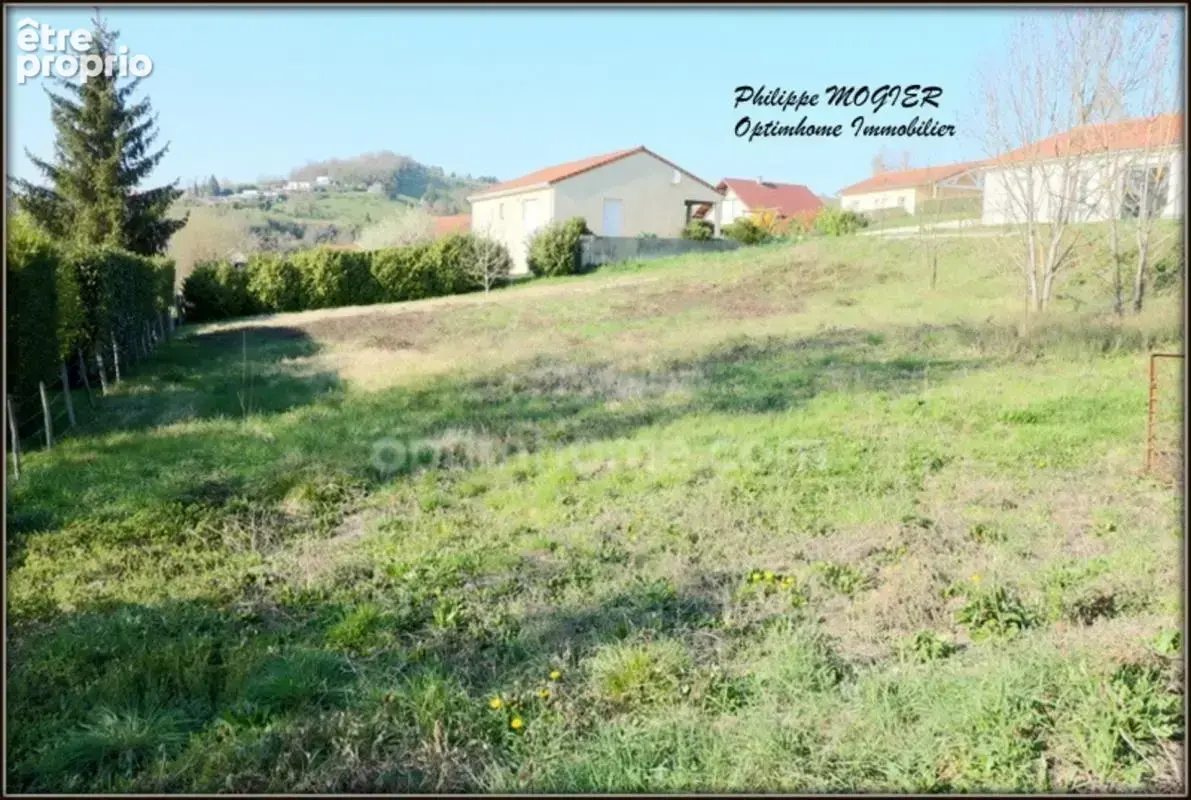 Abrest, terrain constructible de 1413 m2 - photo 4