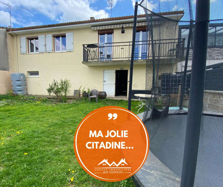 Maison à COMMERCY