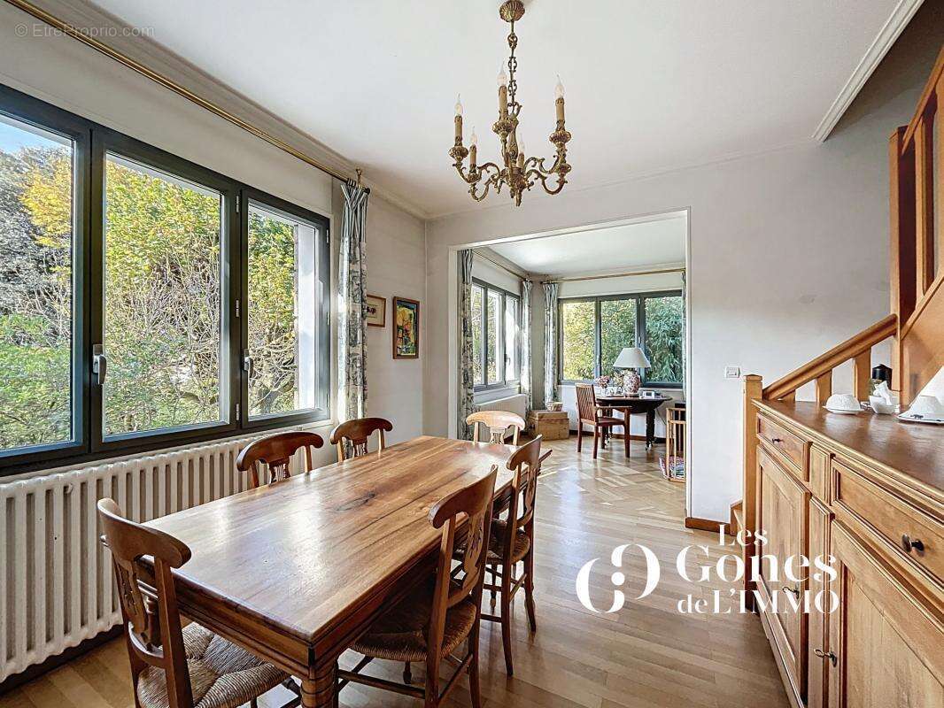 Maison à FRANCHEVILLE