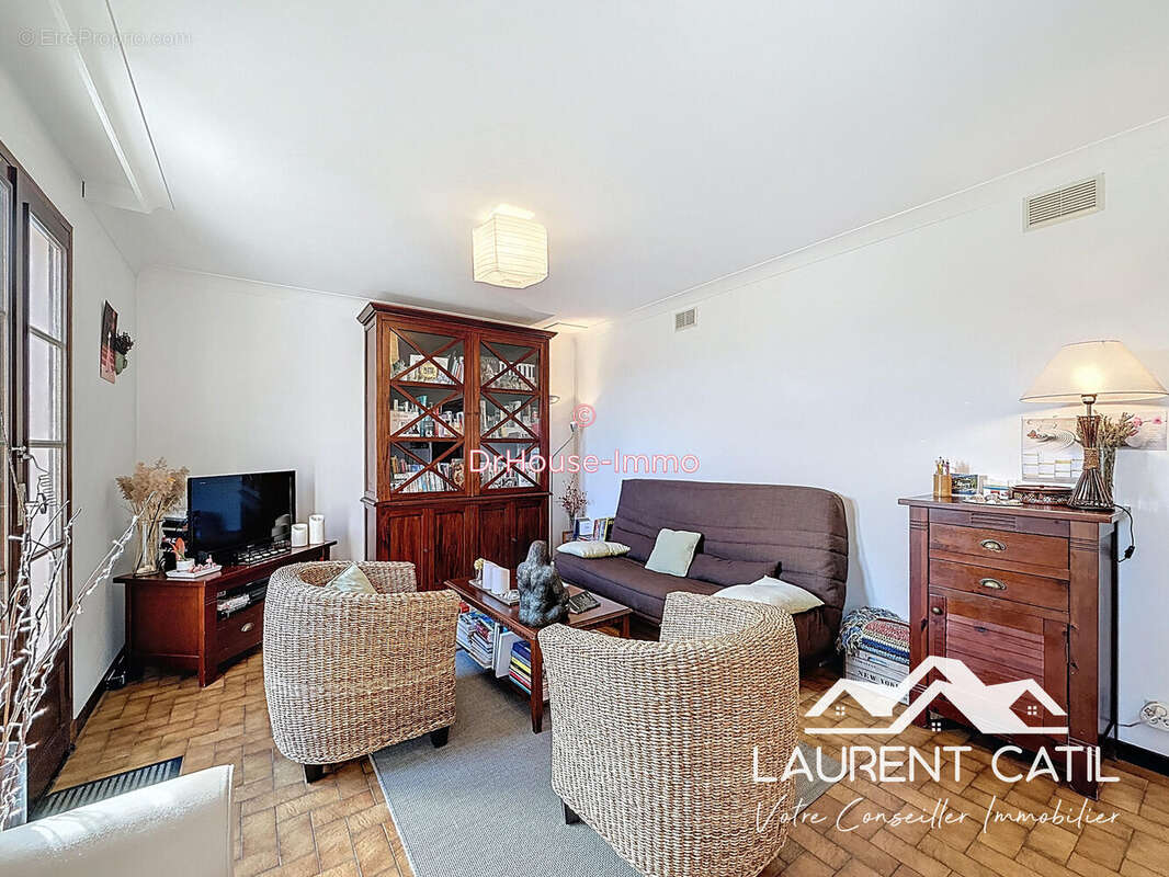 Maison 82 m² à Chatuzange-Le-Goubet  - photo 6