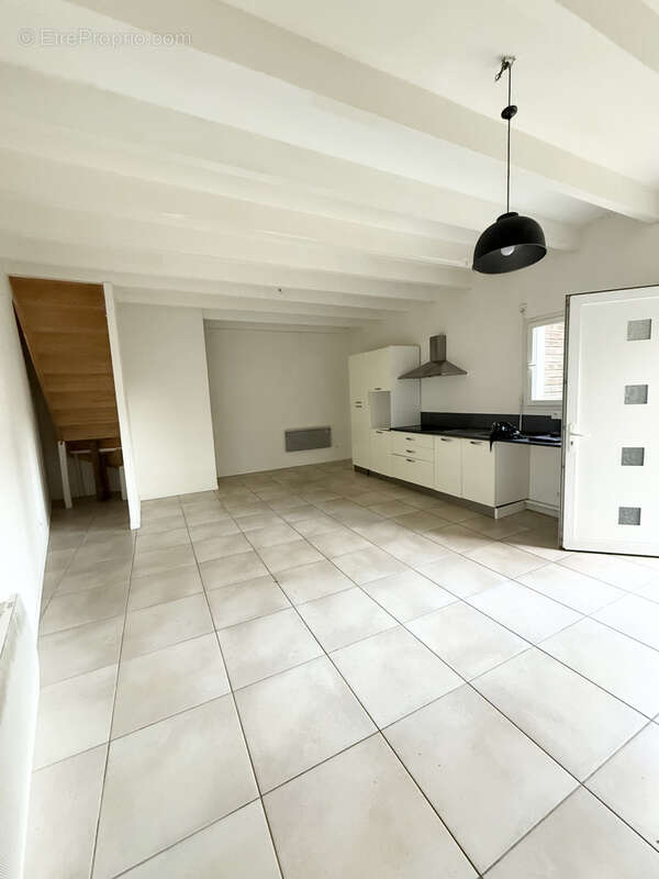 Maison à LALANDE-DE-POMEROL