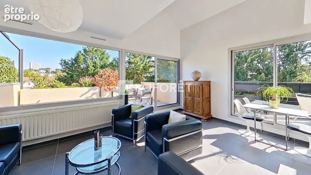 Tassin-la-demi-lune - duplex t4 en dernier etage - 109.8 m²  - 3 terrasses - parc - photo 5