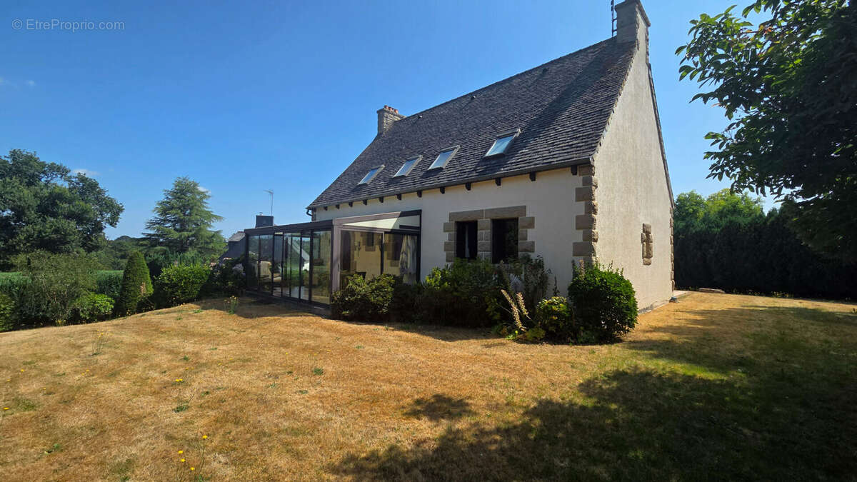 Maison familiale en pierres  22420 Le Vieux Marché - photo 15