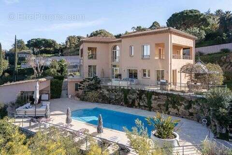Maison à CANNES