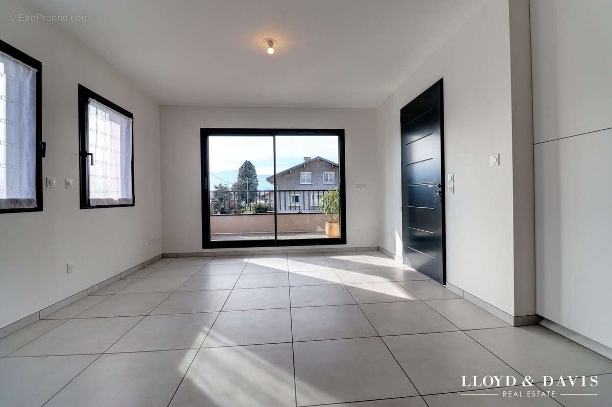 Appartement à BASSENS