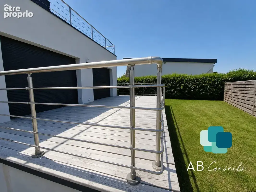 Grande terrasse de 30M2