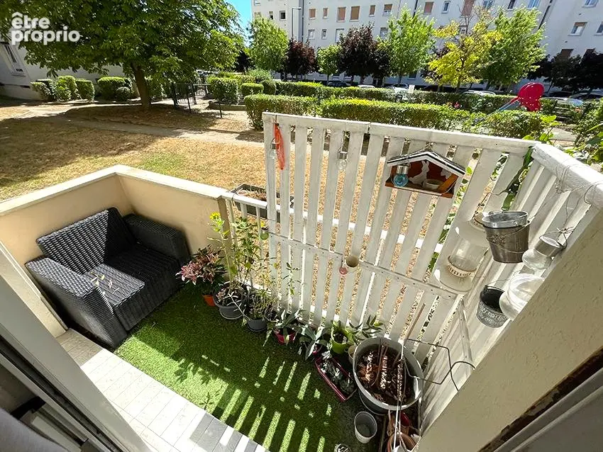 F4 lumineux avec séjour double & balcon  Rés. Condorcet - photo 16