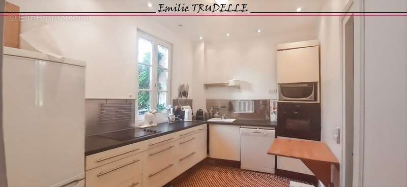 Maison à LA CHARTRE-SUR-LE-LOIR