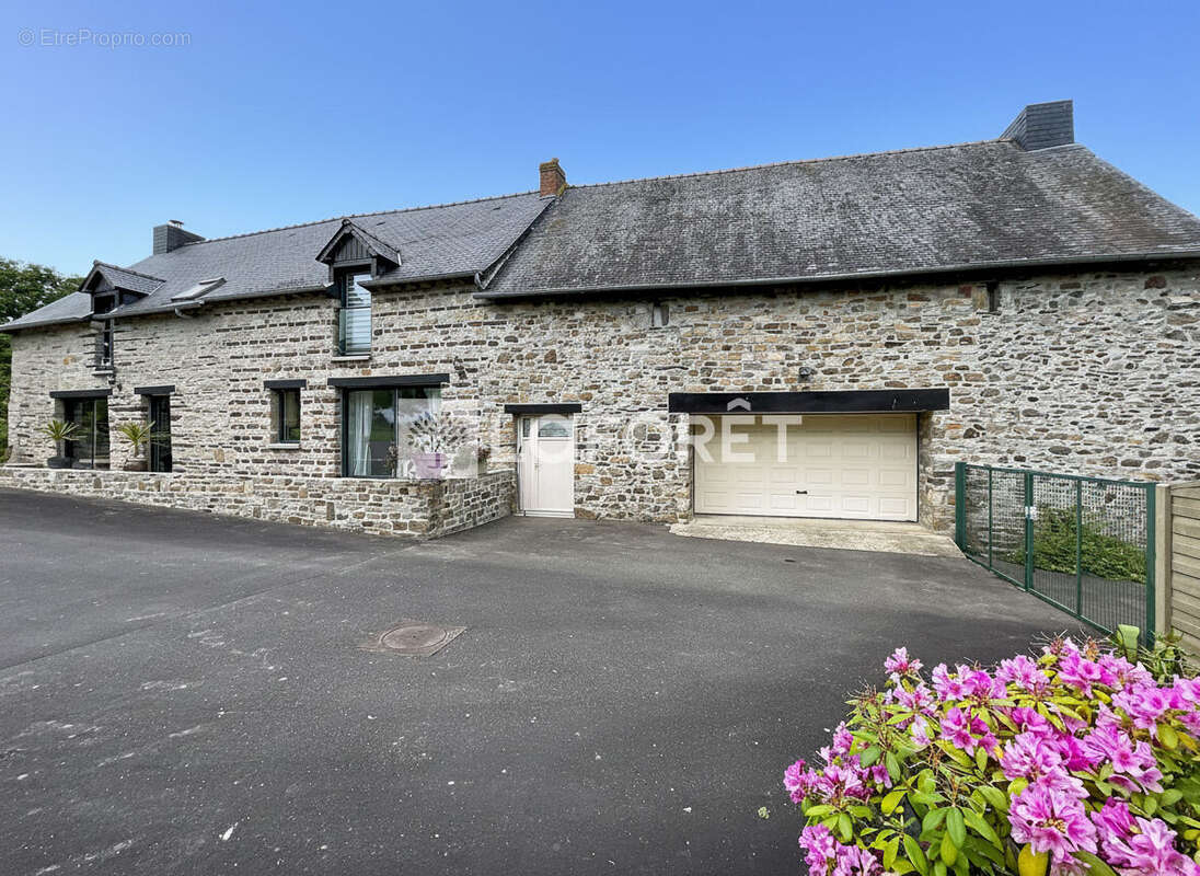 Maison à MAXENT
