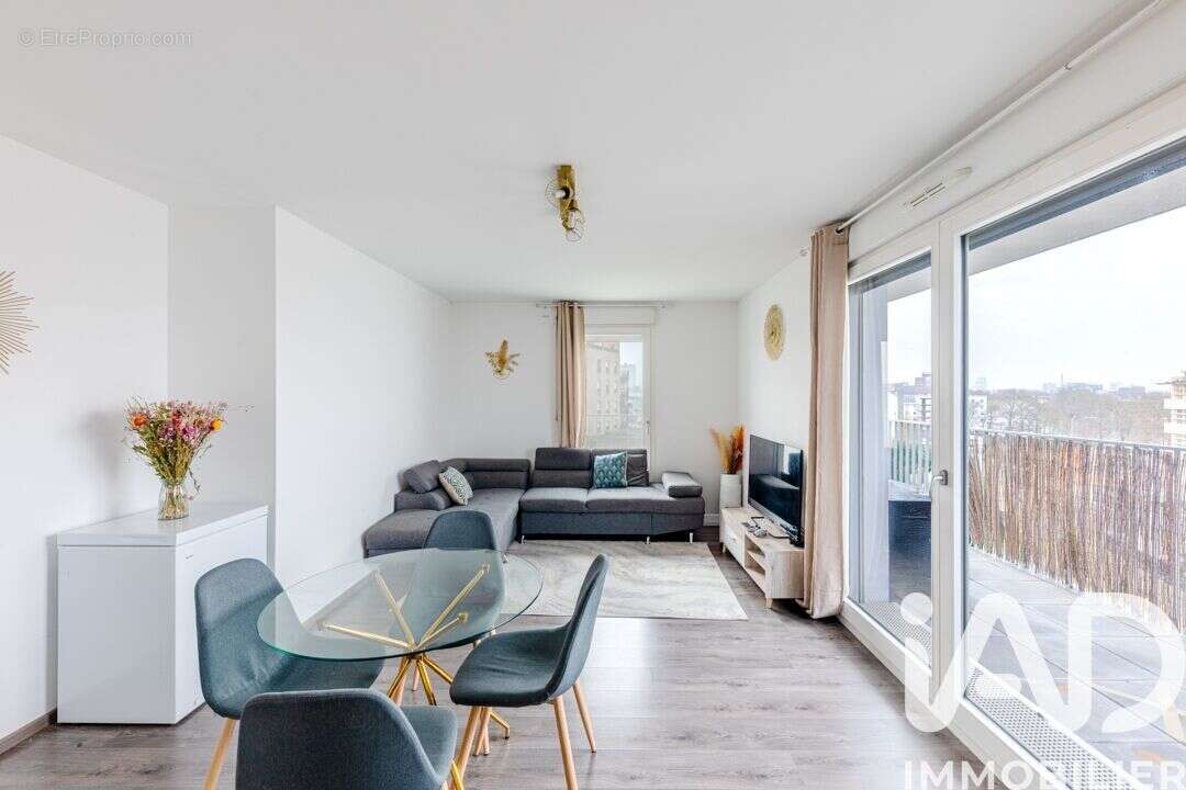Appartement 80 m² à Saint-Denis  - photo 5