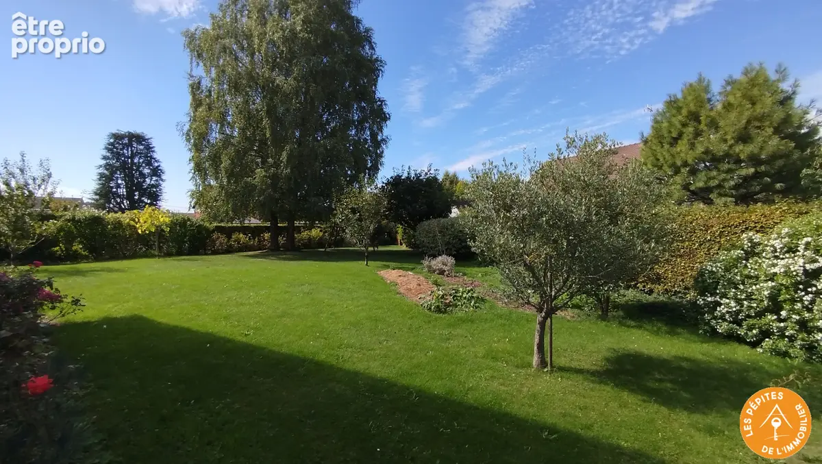 Grande maison à Villers-Bocage, 6 chambres, confort, économies d'énergie et équipements performants. - photo 3