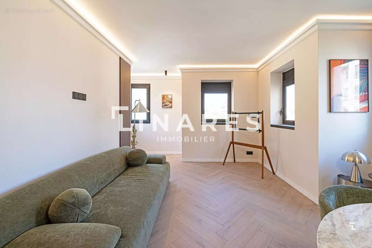 Appartement à MARSEILLE-7E
