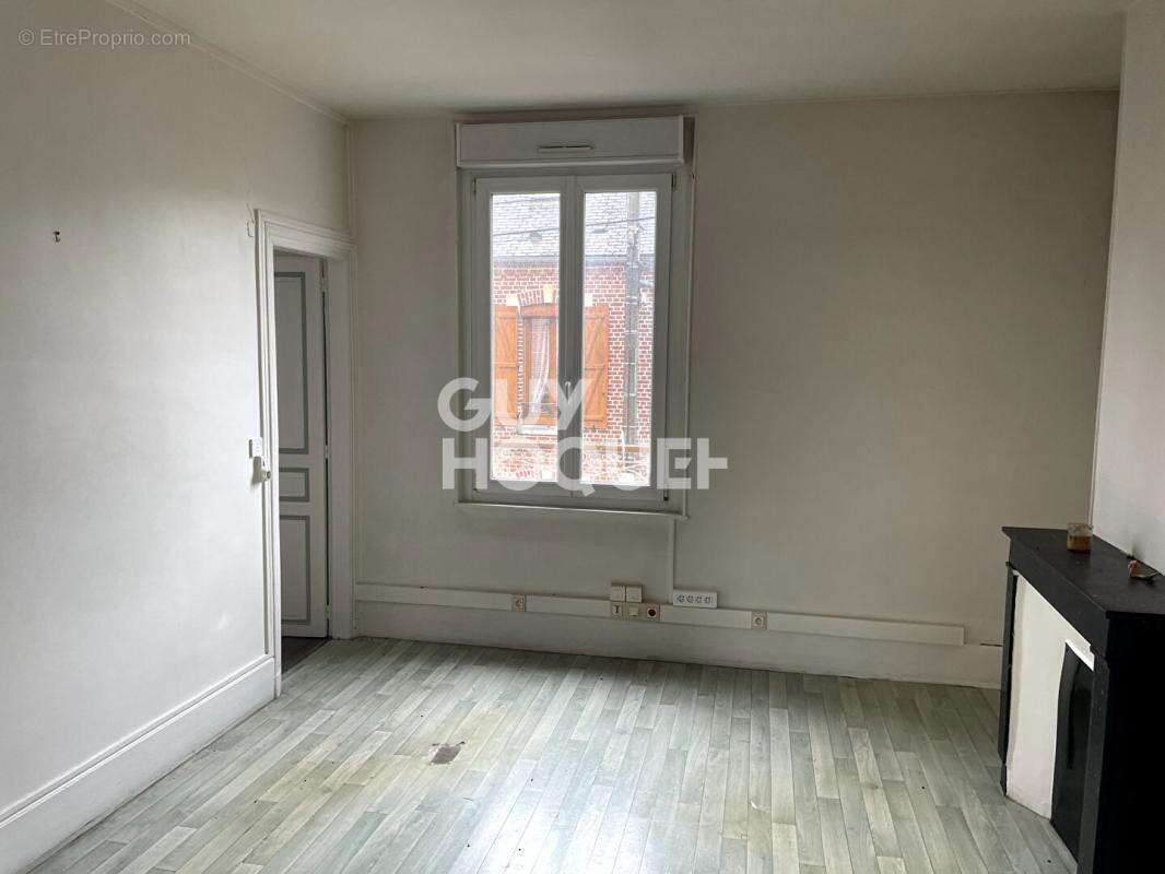 Immeuble de bureaux St just en Chaussée - photo 3