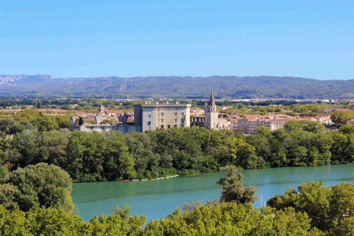 Appartement à TARASCON