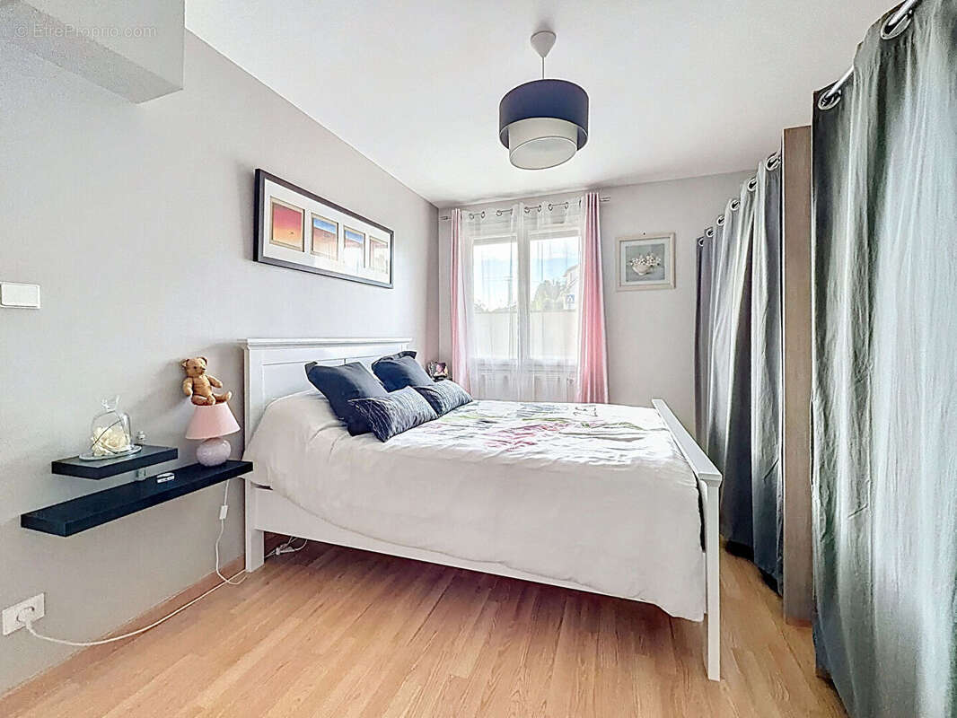 Maison à VER-LES-CHARTRES