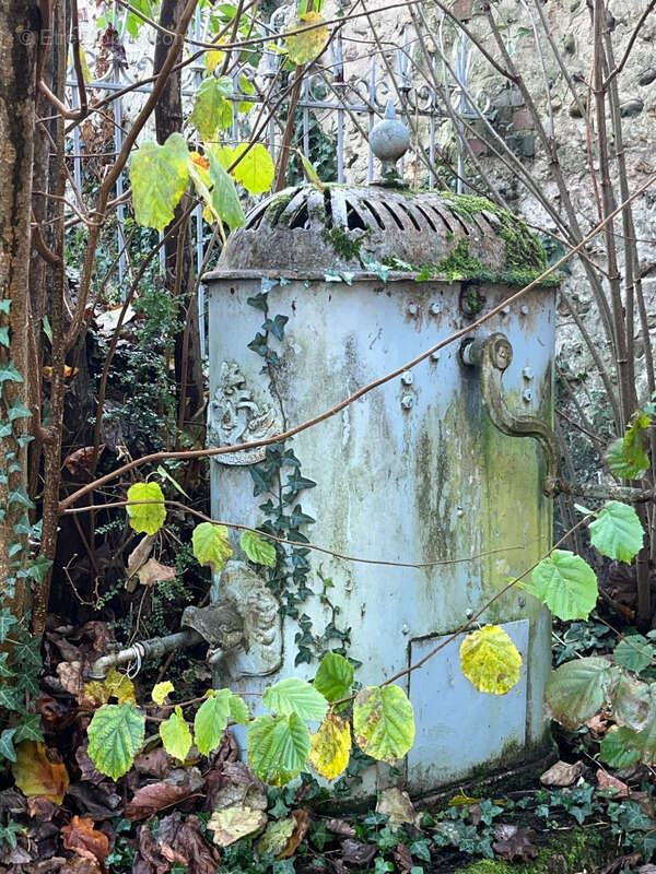 Maison à CHAMPIGNELLES