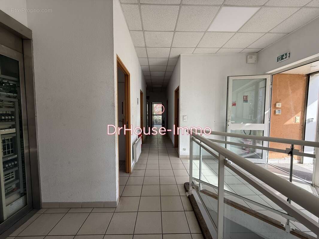 Commerce à MARSEILLE-15E