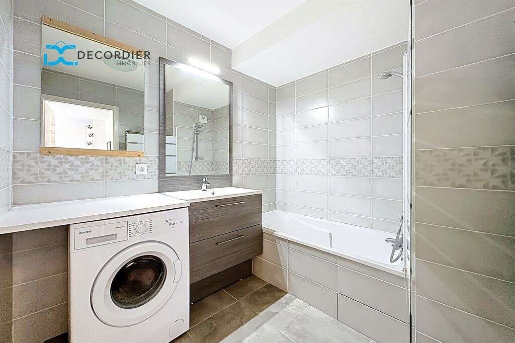 Appartement à EVIAN-LES-BAINS