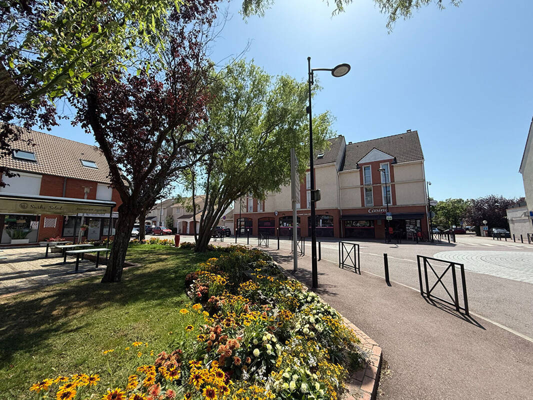 Appartement à MONTIGNY-LE-BRETONNEUX