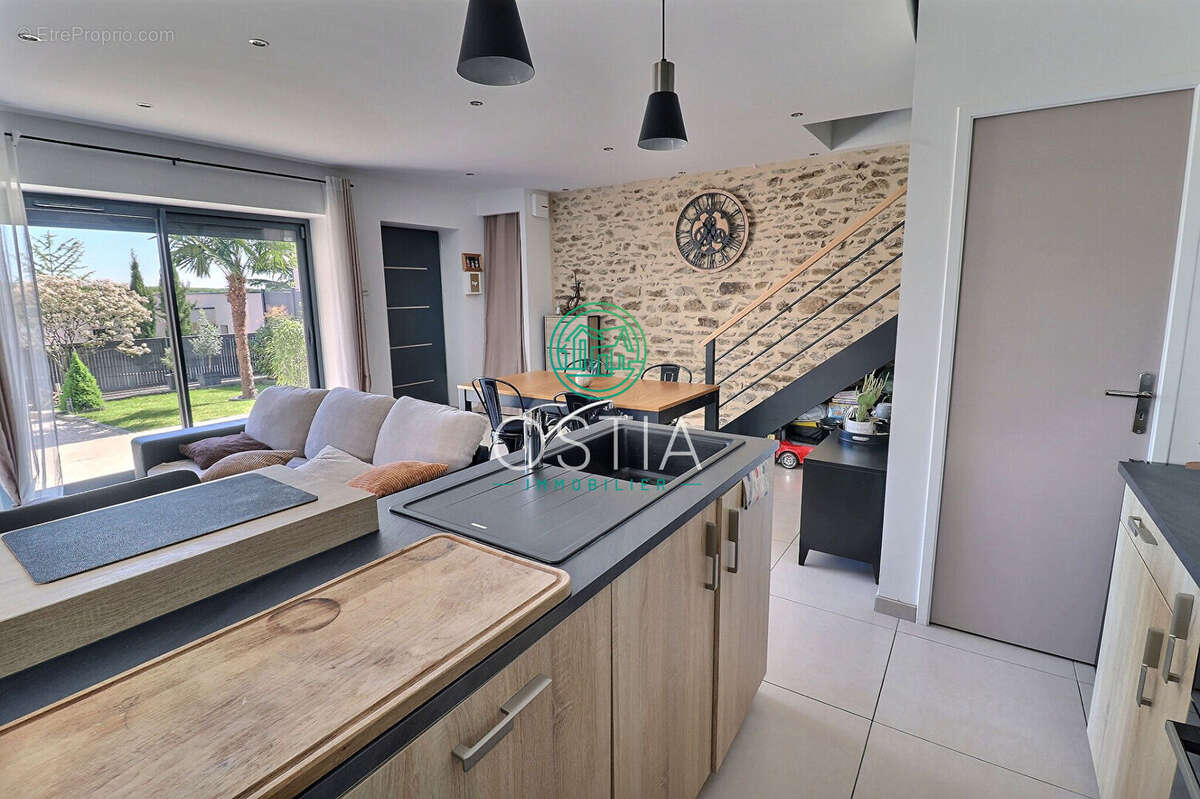 Appartement à GENILAC