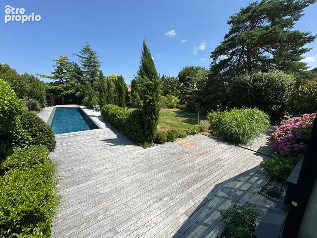 Exceptionnelle  maison ancienne entièrement rénovée avec piscine chauffée  5'  Montfort L' Amaury 251 m2 - photo 11