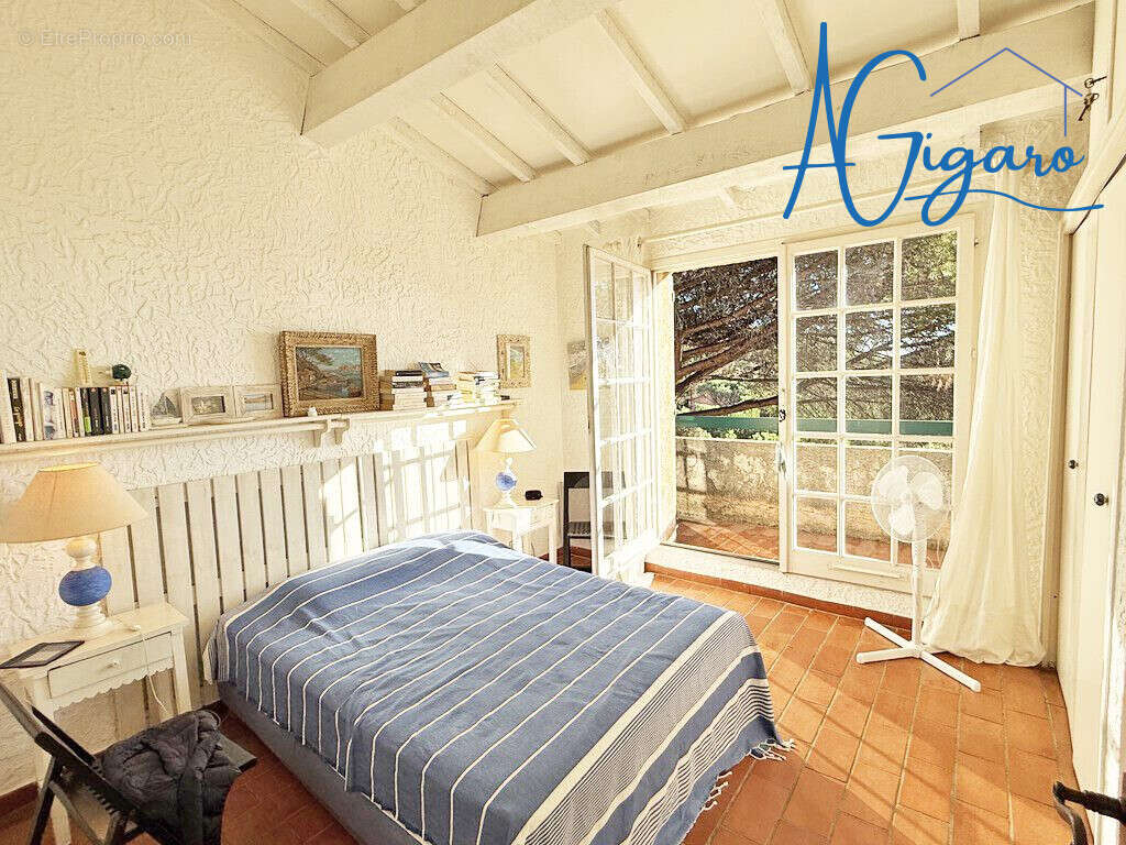 Maison à LA CROIX-VALMER