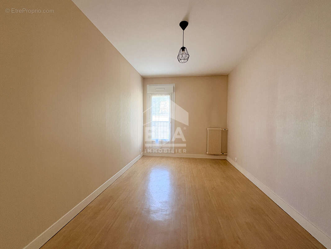 Appartement T5 Quartier Gazonfier - lumineux - 90m² - photo 8