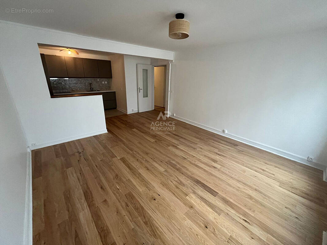 Appartement à MAISONS-LAFFITTE
