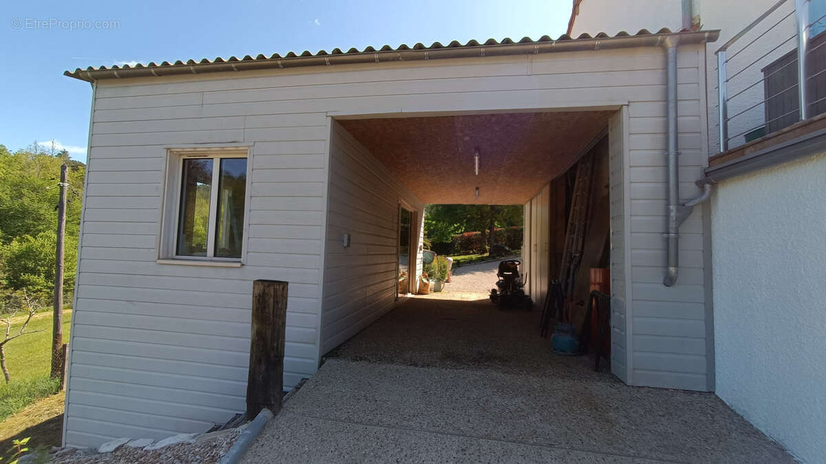 Maison à SARLIAC-SUR-L&#039;ISLE