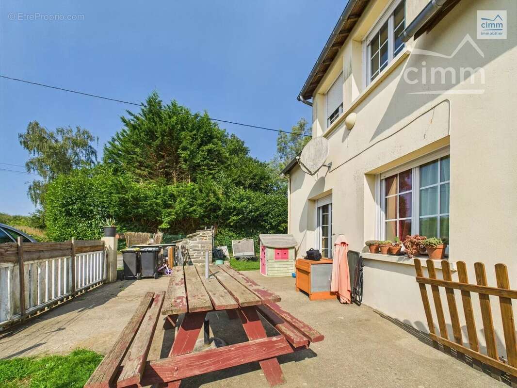 Maison à SIXT-SUR-AFF