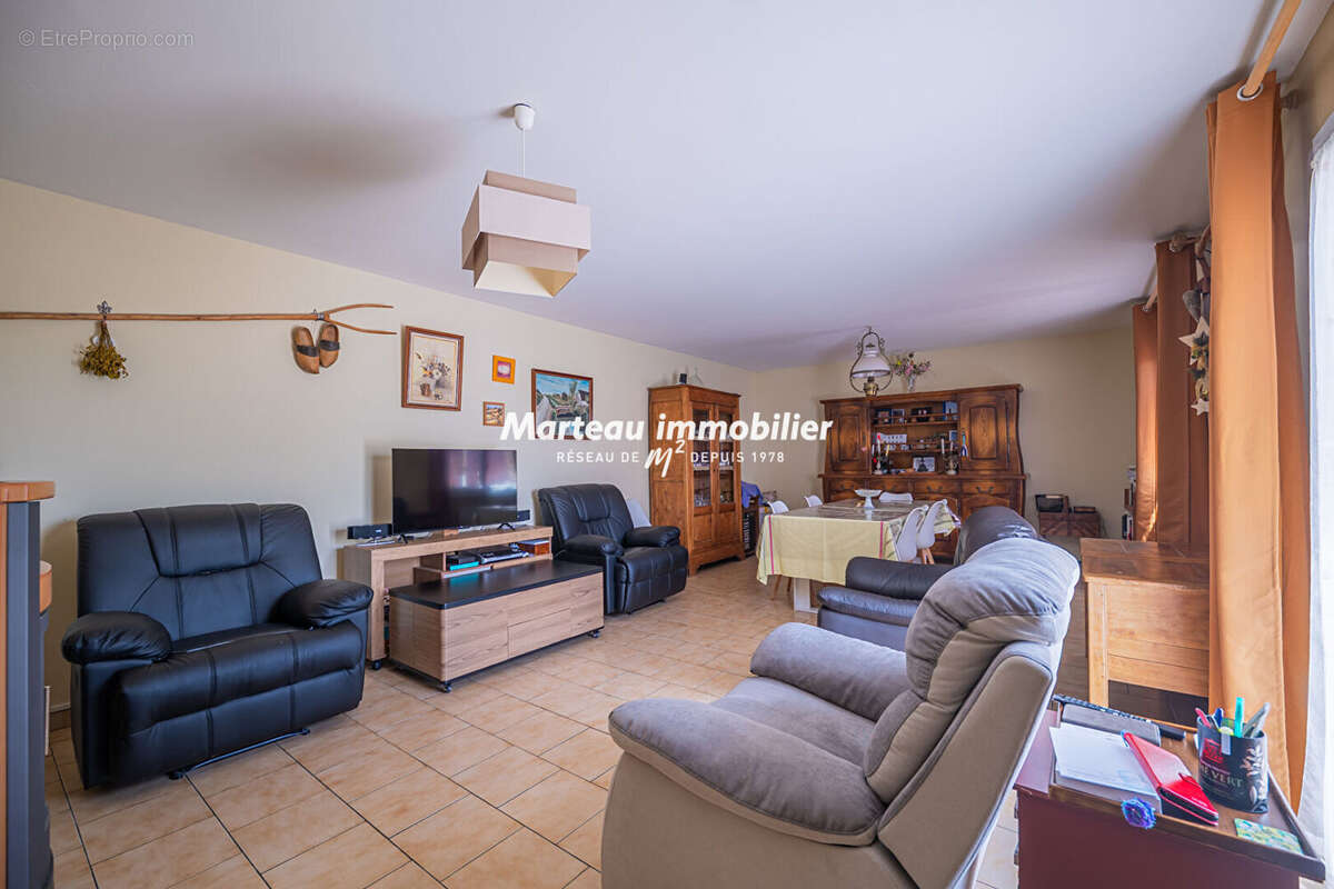 Viager occupe sur 2 tetes (h.81 ans et f. 80 ans) - photo 2