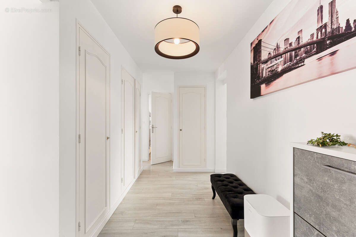 Appartement à LE CANNET