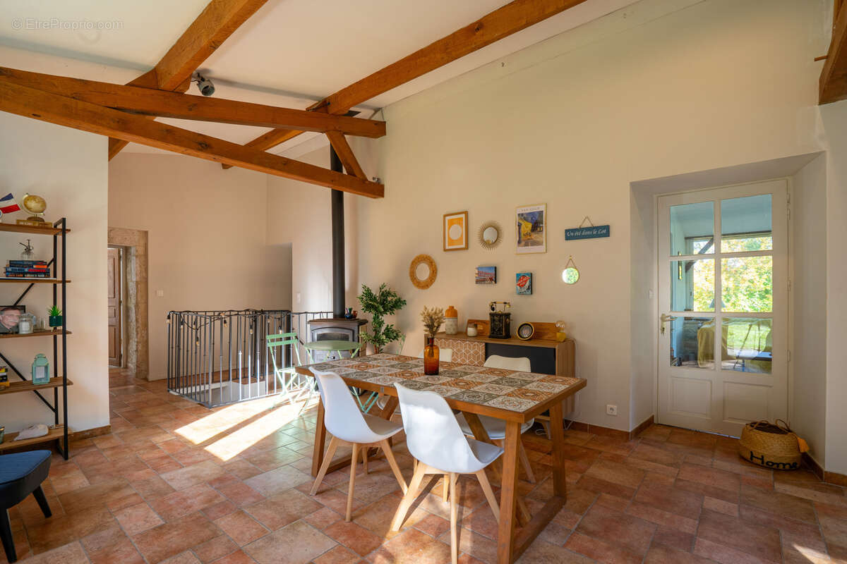 Maison à BAGAT-EN-QUERCY