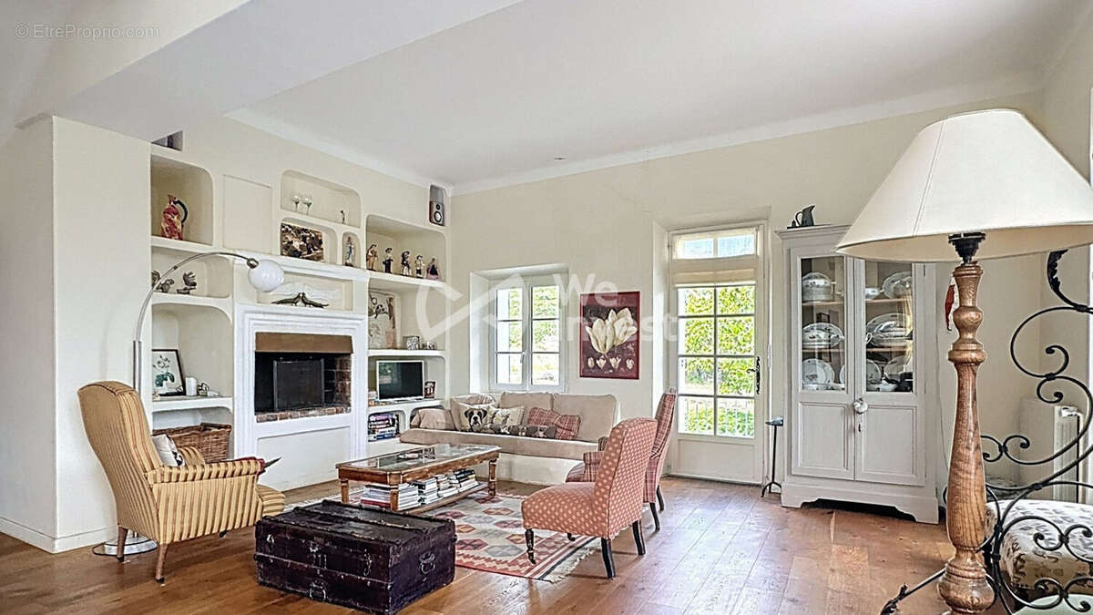 Maison à LE CASTELLET