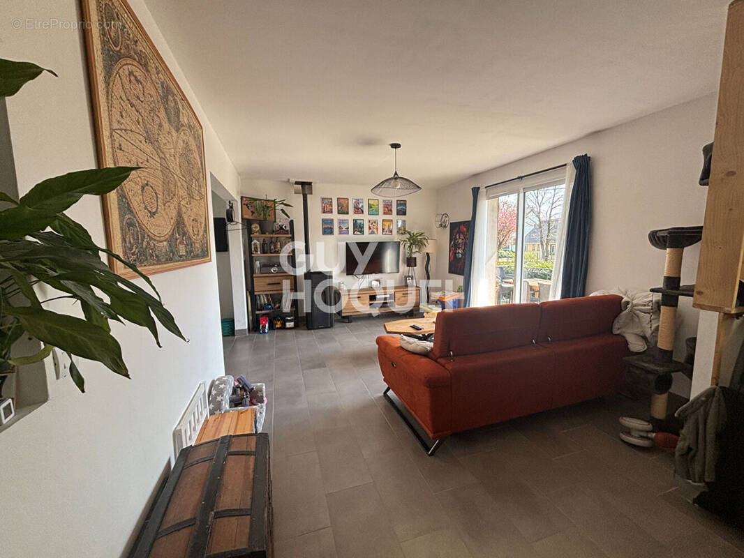 Maison à PLELAN-LE-PETIT