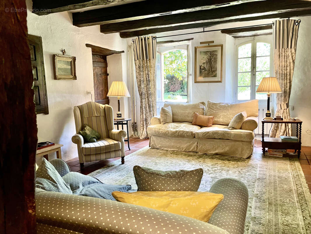 Maison à MIELAN