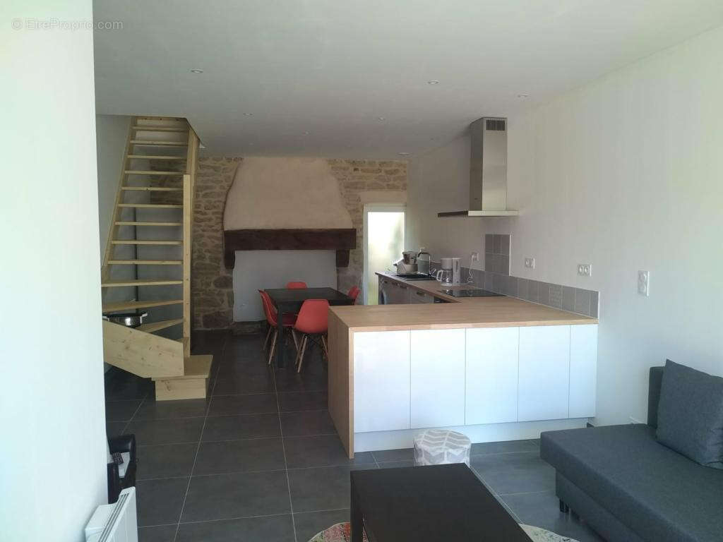 Maison à PLONEOUR-LANVERN