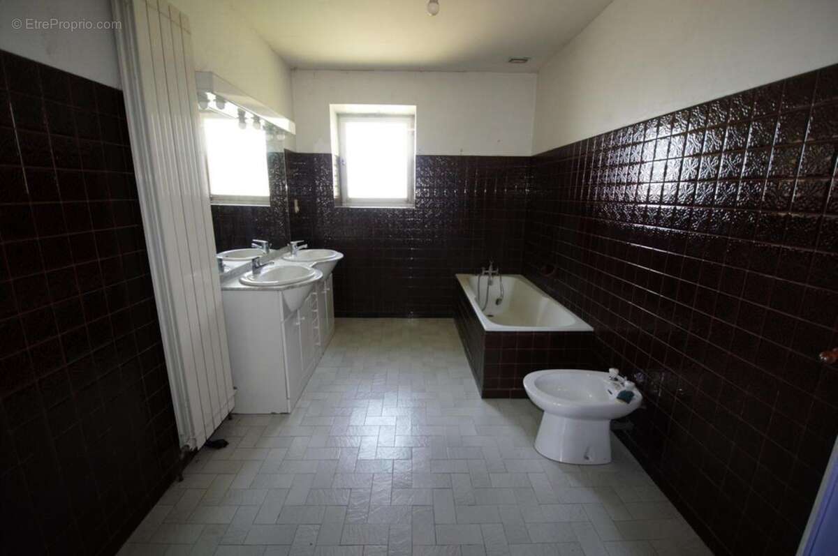 Maison 265 m² à Albi  - photo 20