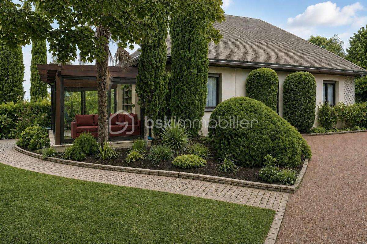 À vendre – Villa rénovée à Saint-Ouen - photo 24