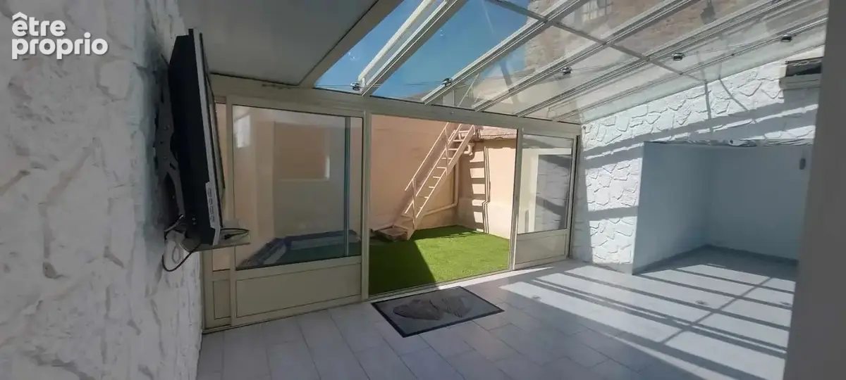 Maison à CHEROY