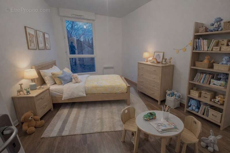 Appartement à SAINT-CYR-SUR-LOIRE