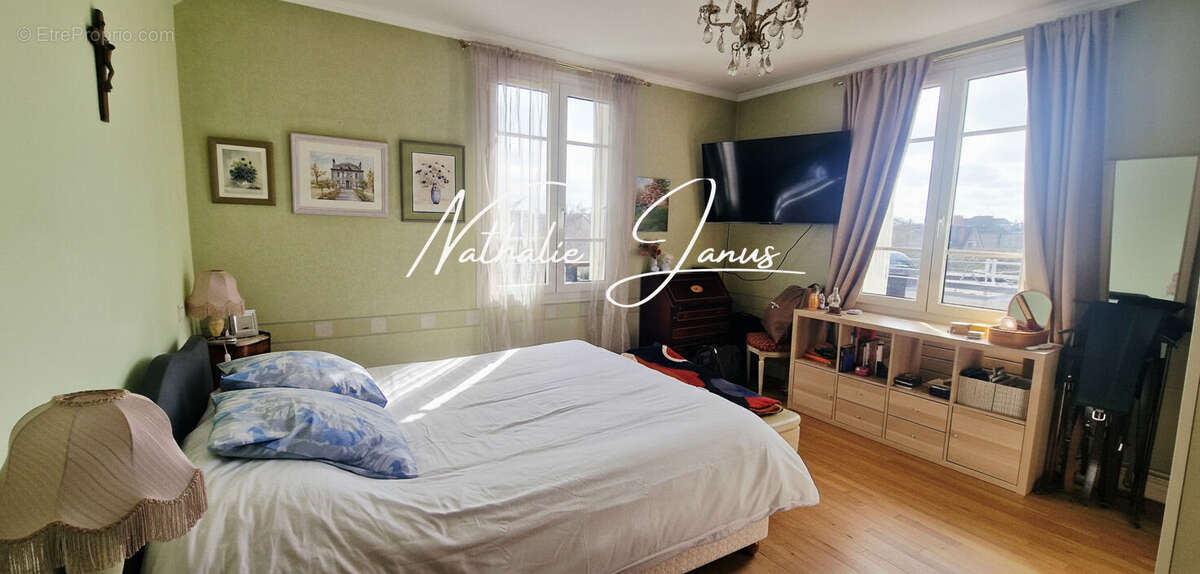 Appartement à ATHIS-MONS